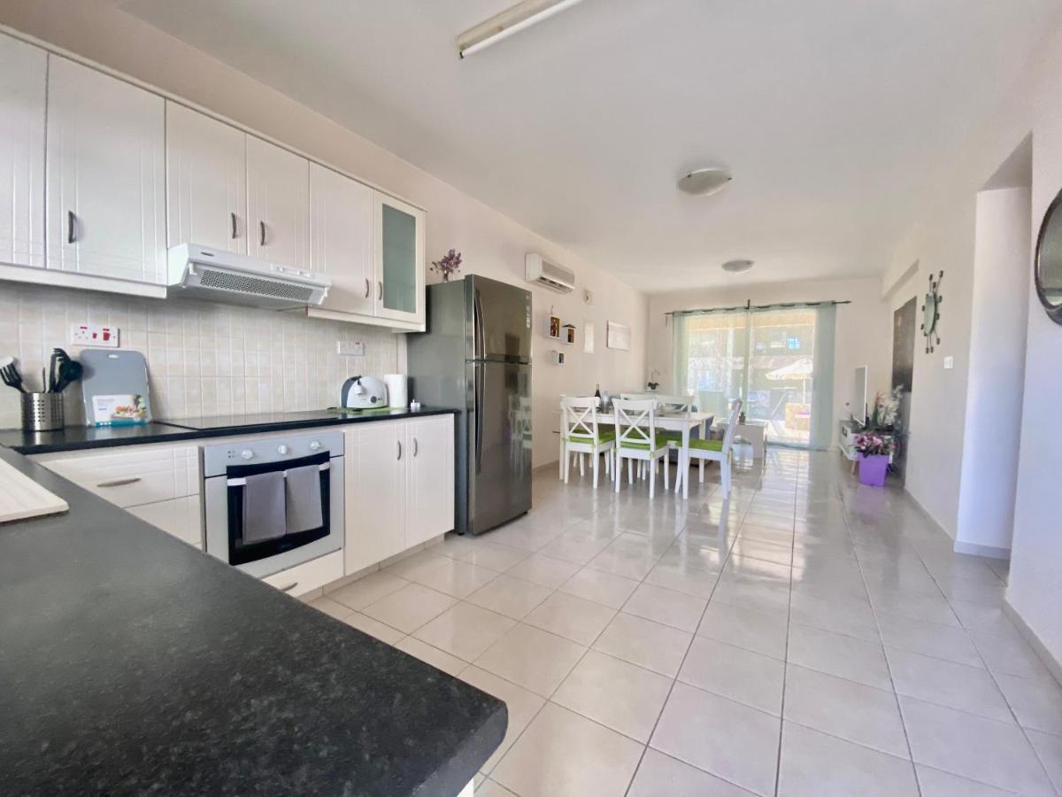 Royal Seacrest F G5 Ground Floor Apartment 파포스 외부 사진