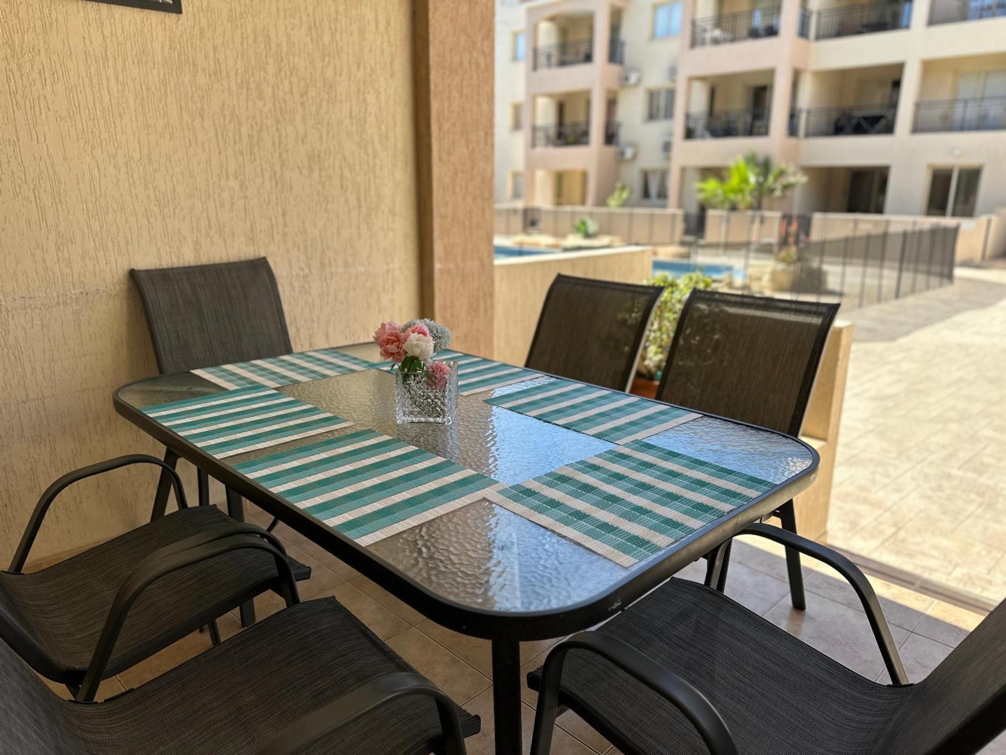 Royal Seacrest F G5 Ground Floor Apartment 파포스 외부 사진